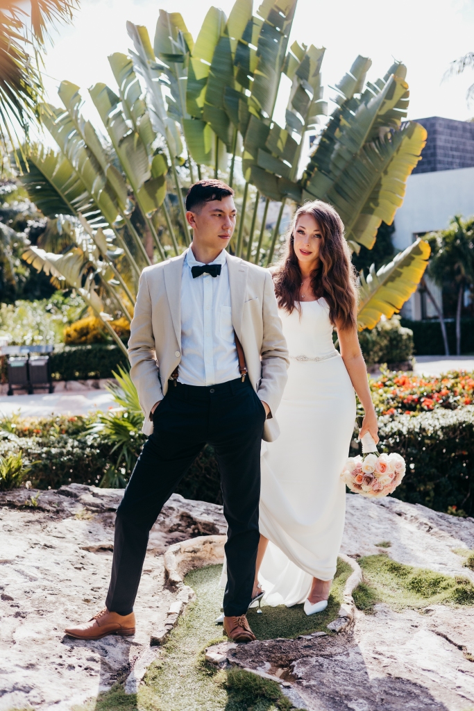 editorial vibe photo of bride and groom destination wedding in Mexico